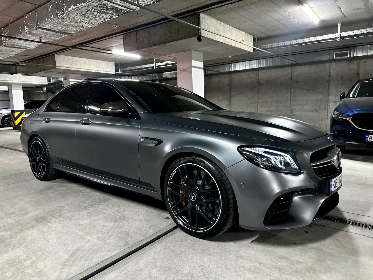 Mercedes-Benz E-Класс AMG - фото 30