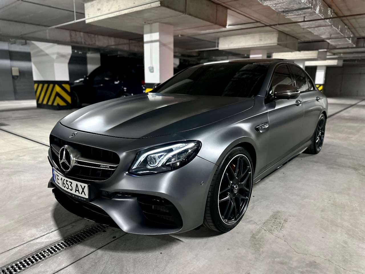 Mercedes-Benz E-Класс AMG - фото 3