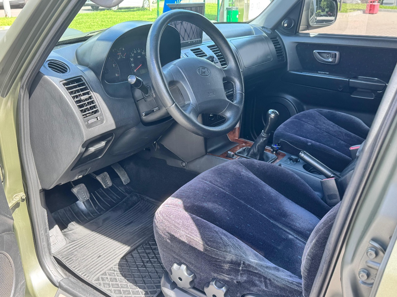 Hyundai Terracan - фото 17