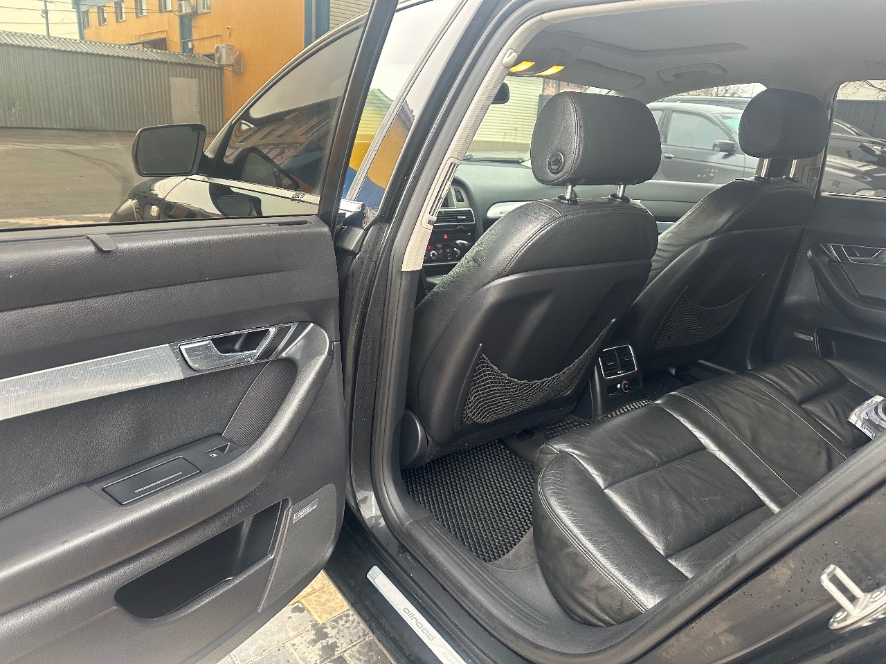 Audi A6 allroad - фото 13