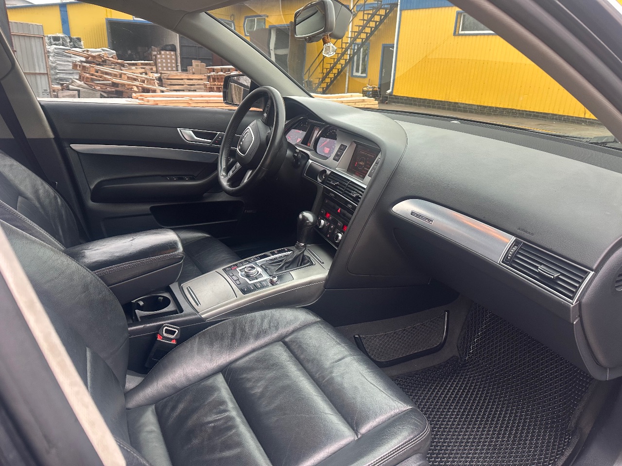 Audi A6 allroad - фото 11