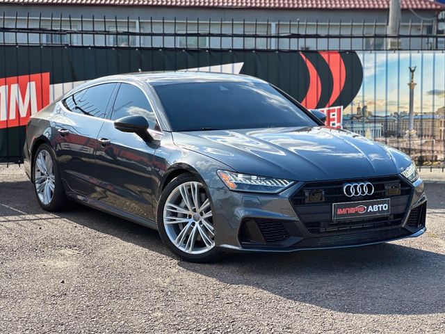 Audi A7 - фото 3
