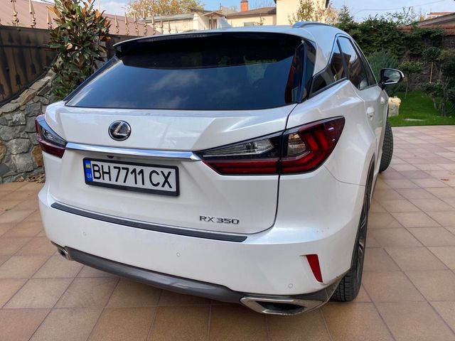Lexus RX - фото 5