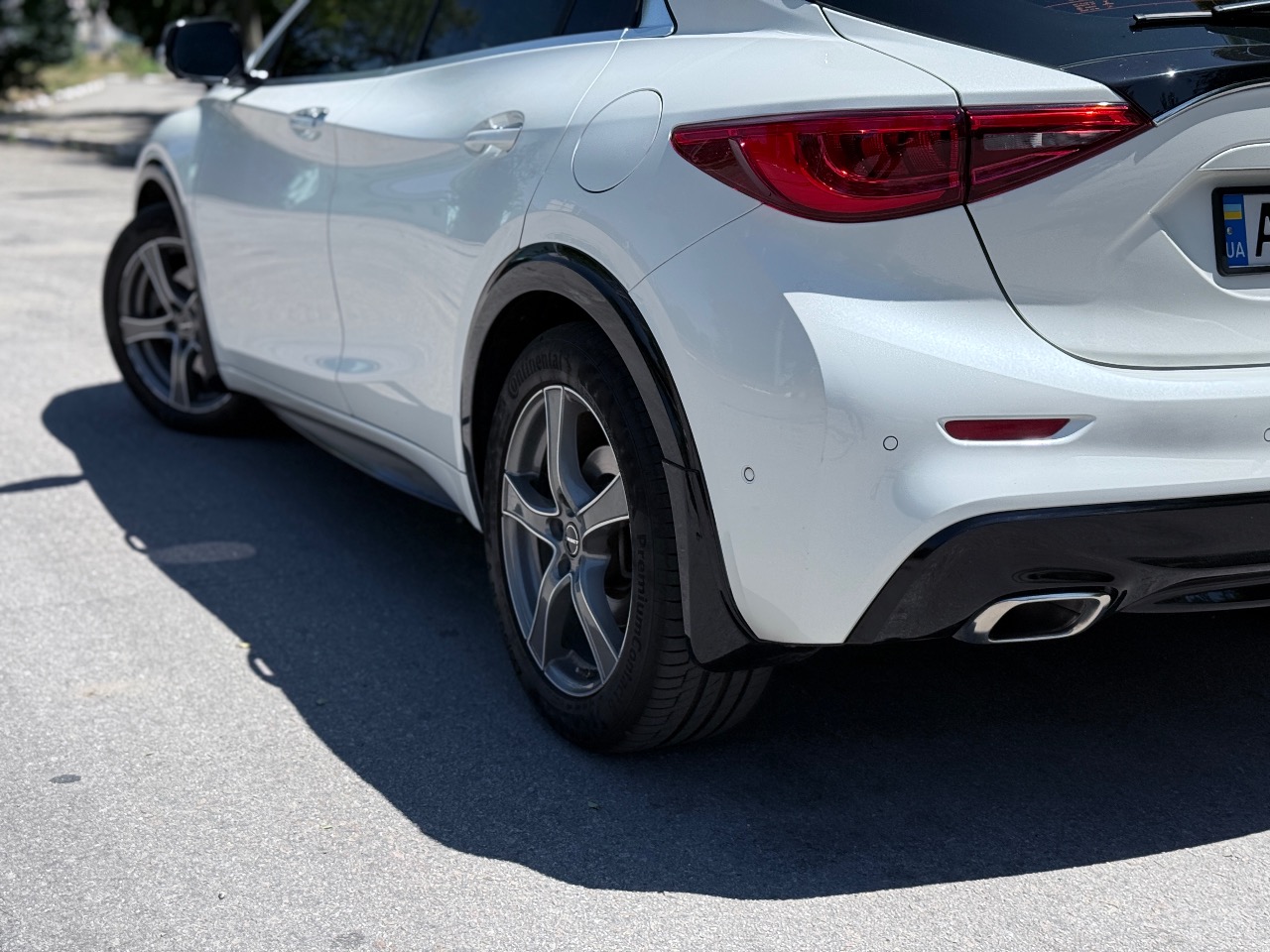 Infiniti Q30 - фото 9