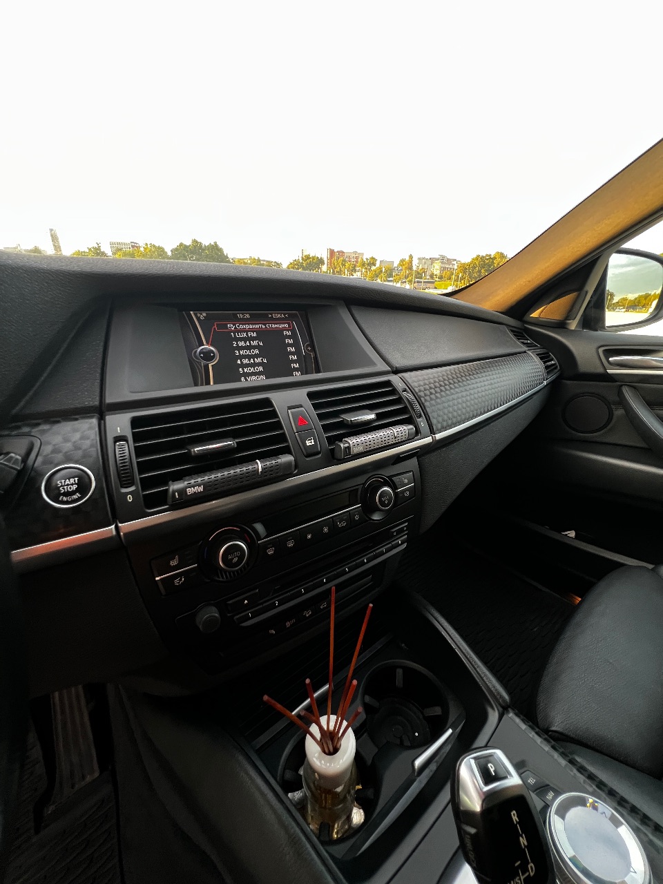 BMW X6 - фото 27