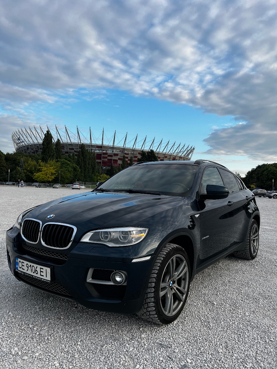 BMW X6 - фото 1