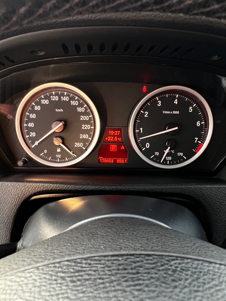 BMW X6 - фото 21