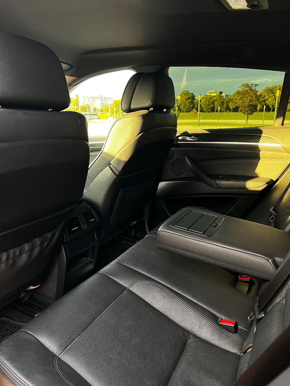 BMW X6 - фото 13