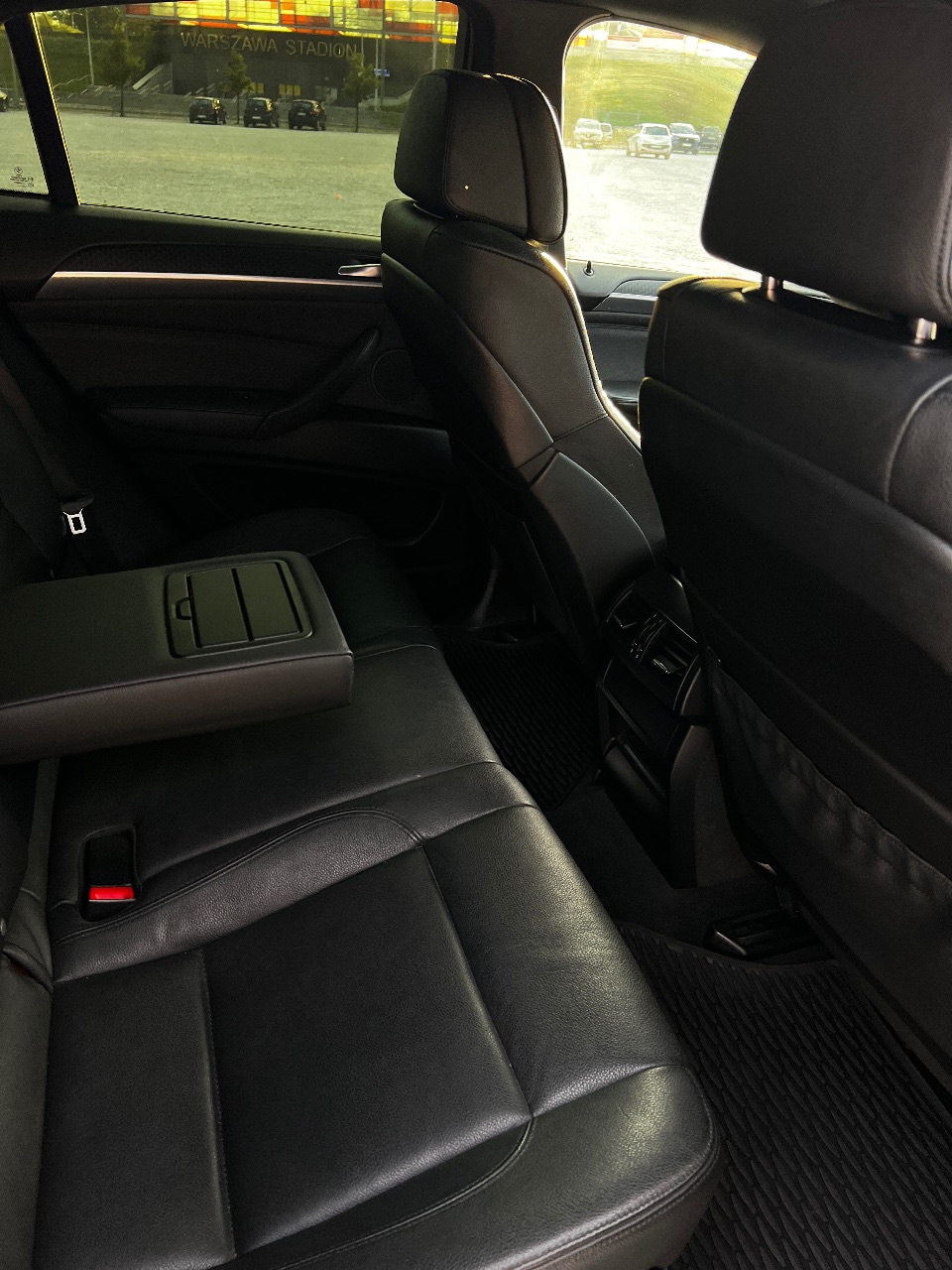 BMW X6 - фото 10