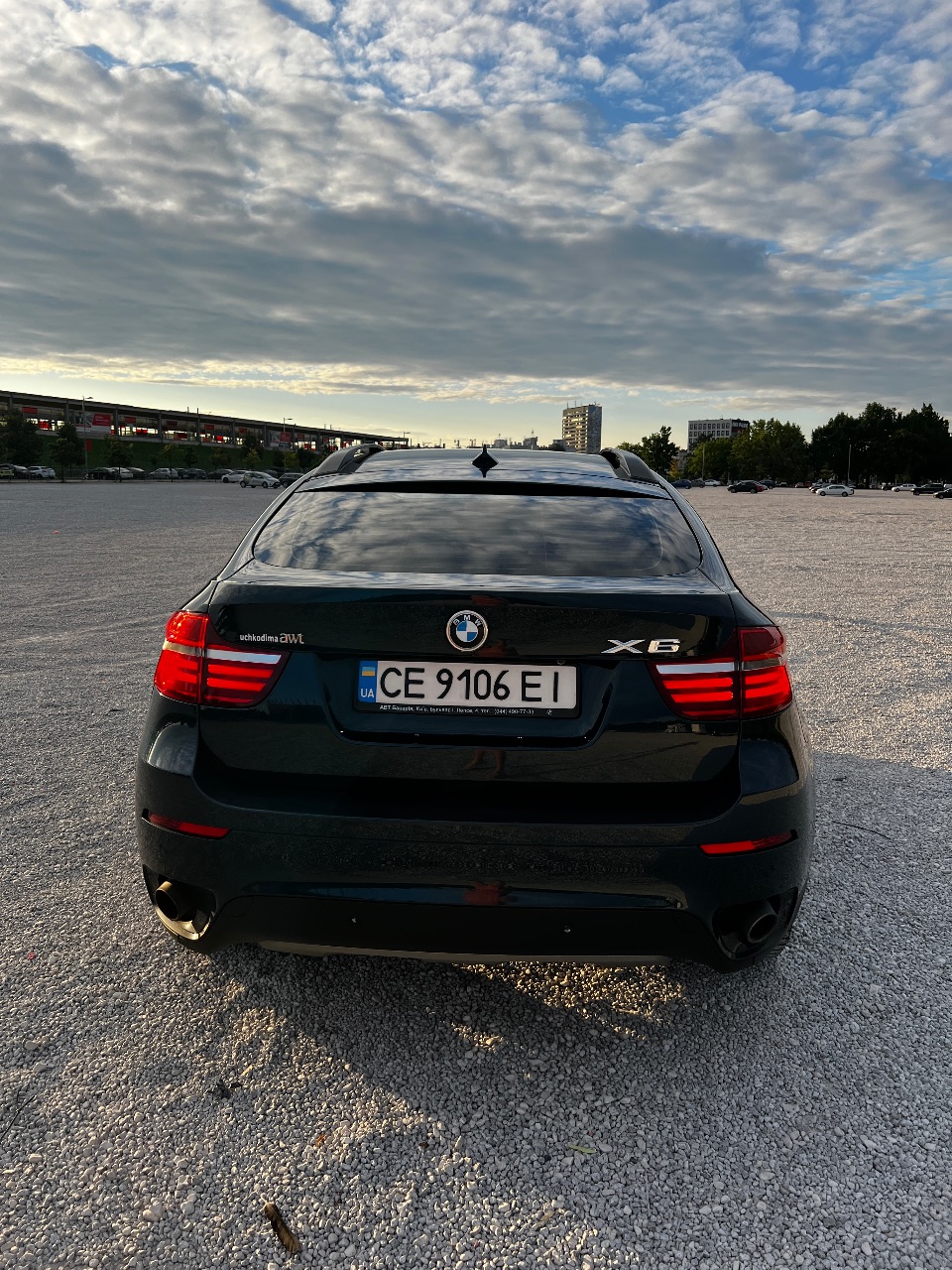 BMW X6 - фото 3