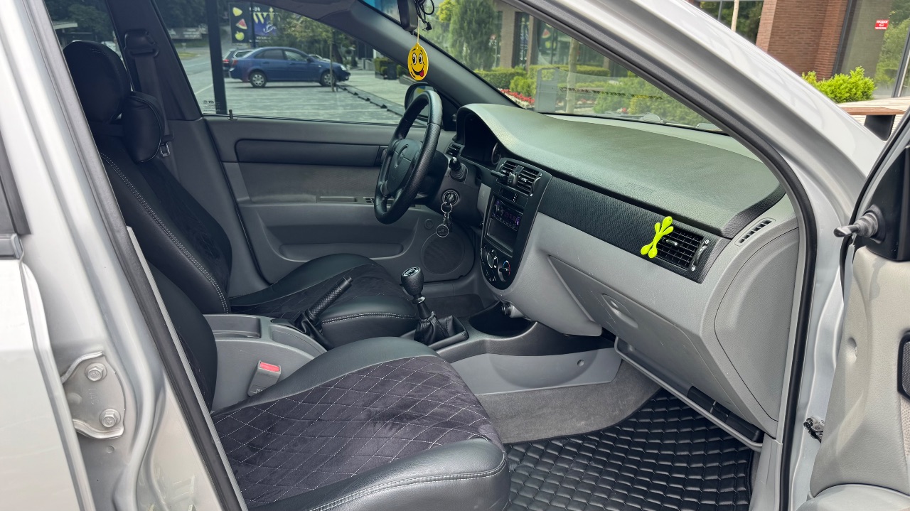 Chevrolet Lacetti - фото 16