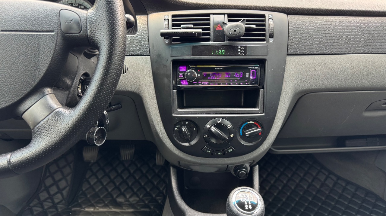 Chevrolet Lacetti - фото 20