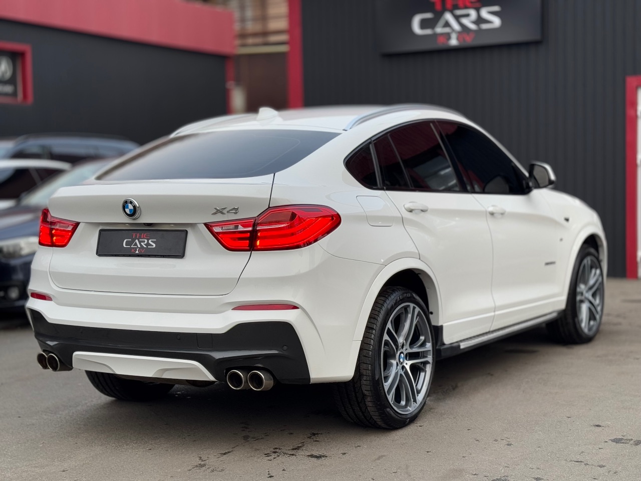 BMW X4 - фото 28