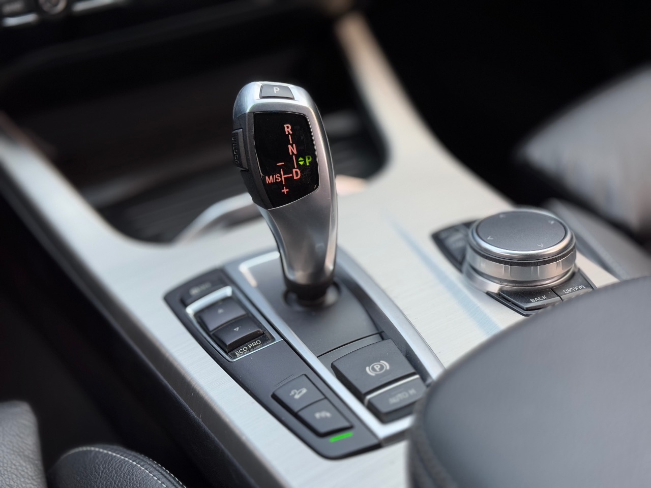 BMW X4 - фото 31