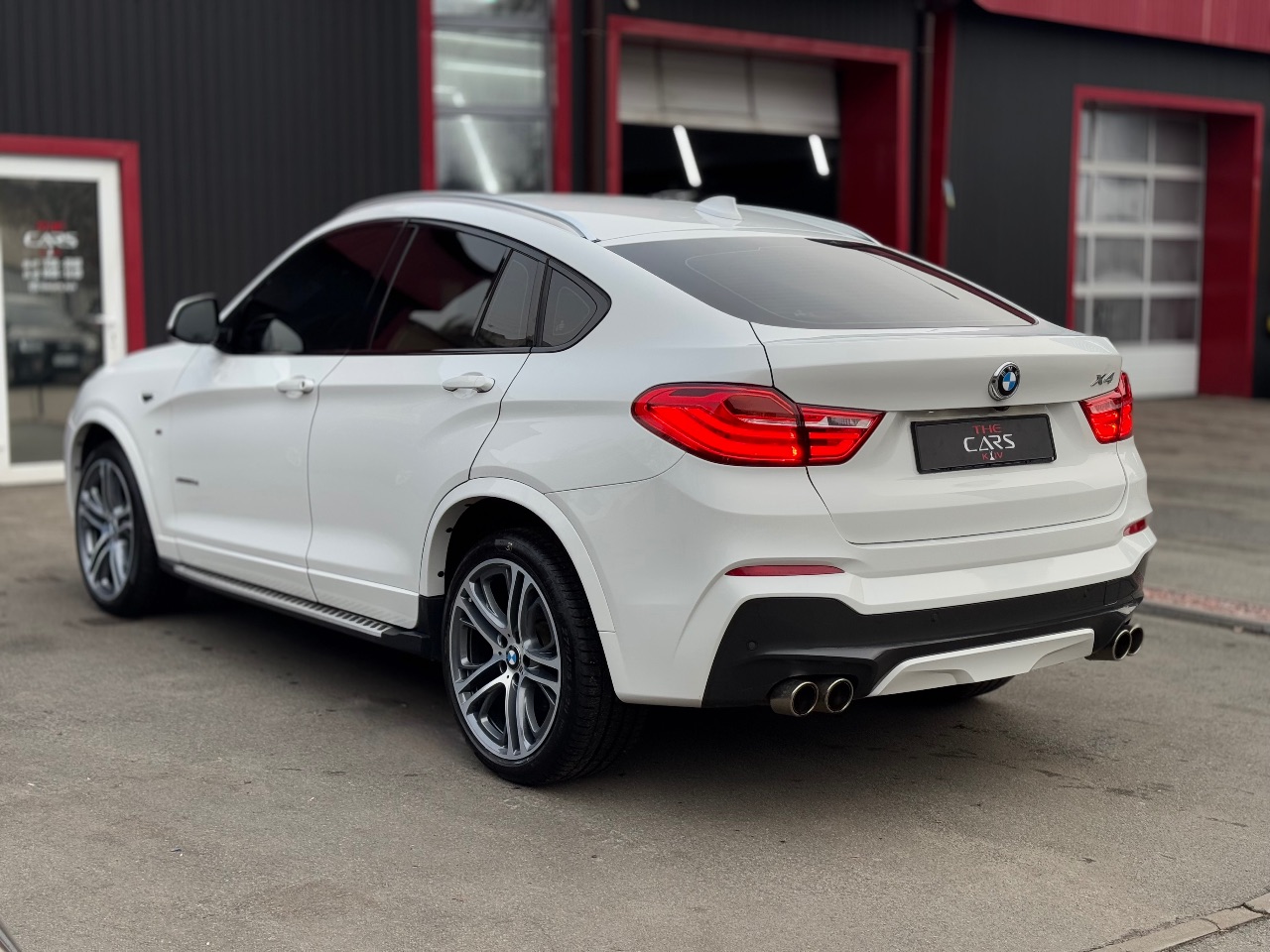 BMW X4 - фото 24