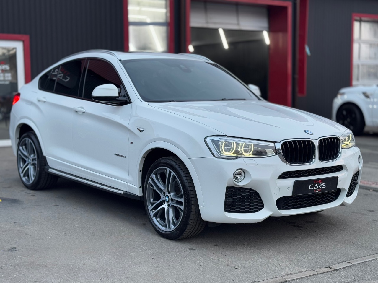 BMW X4 - фото 4