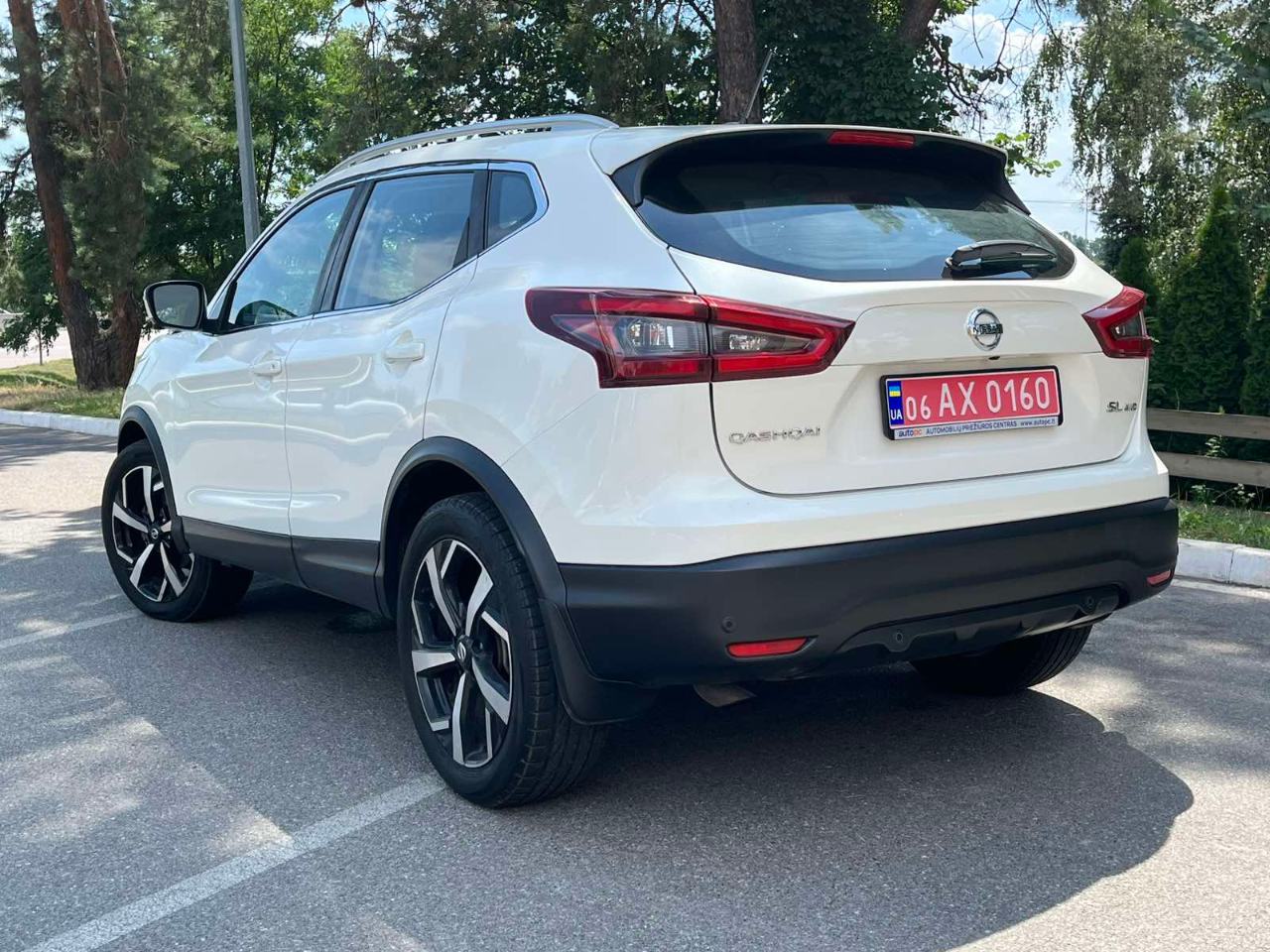 Nissan Qashqai - фото 5