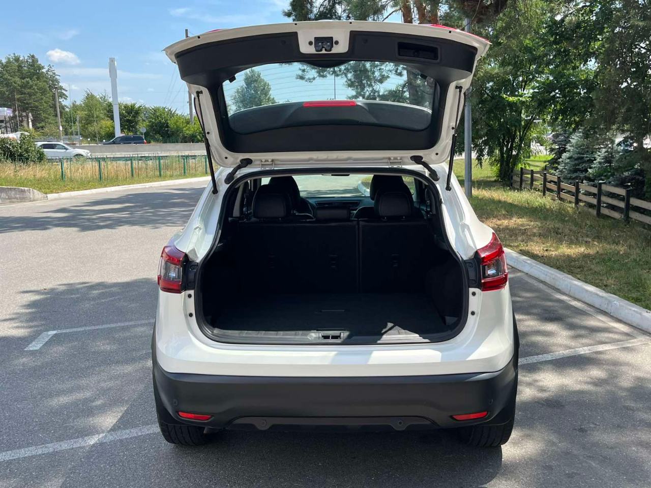 Nissan Qashqai - фото 9