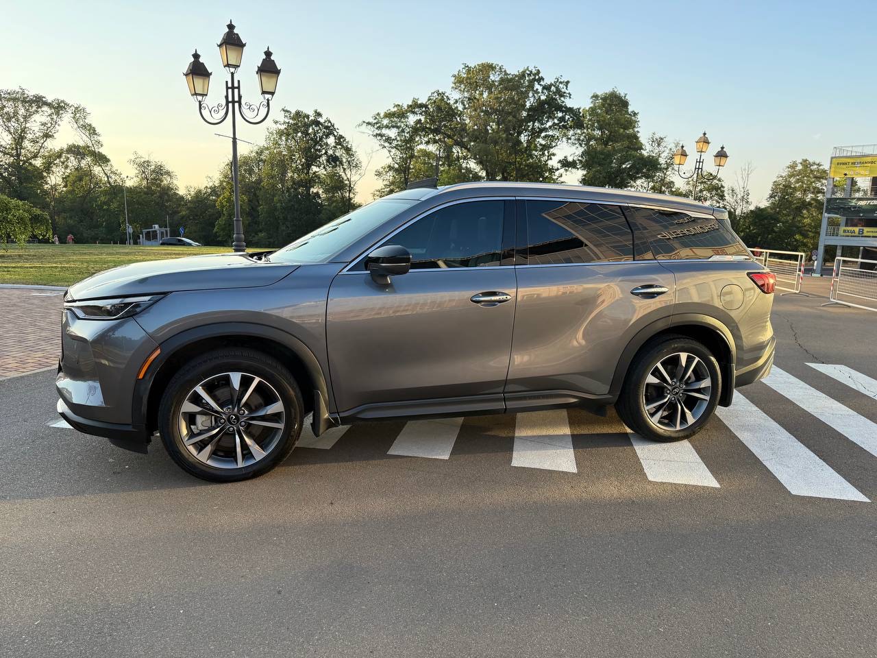 Infiniti QX60 - фото 10