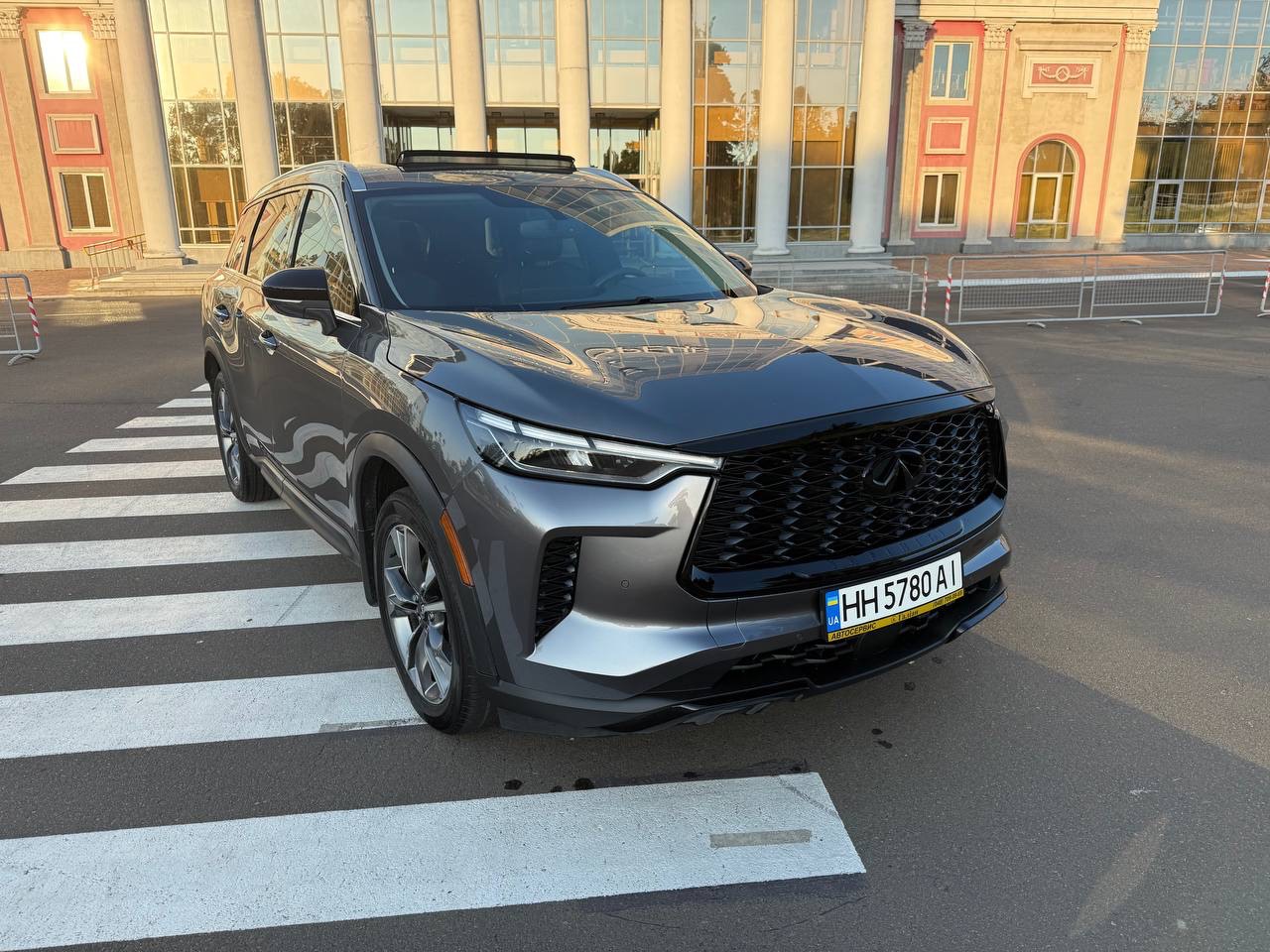 Infiniti QX60 - фото 9