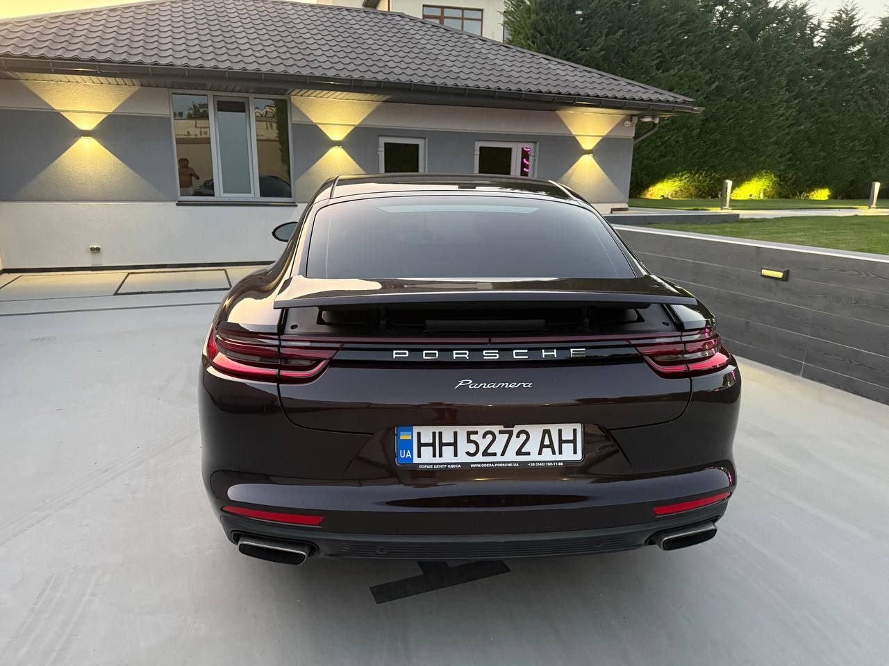 Porsche Panamera - фото 7