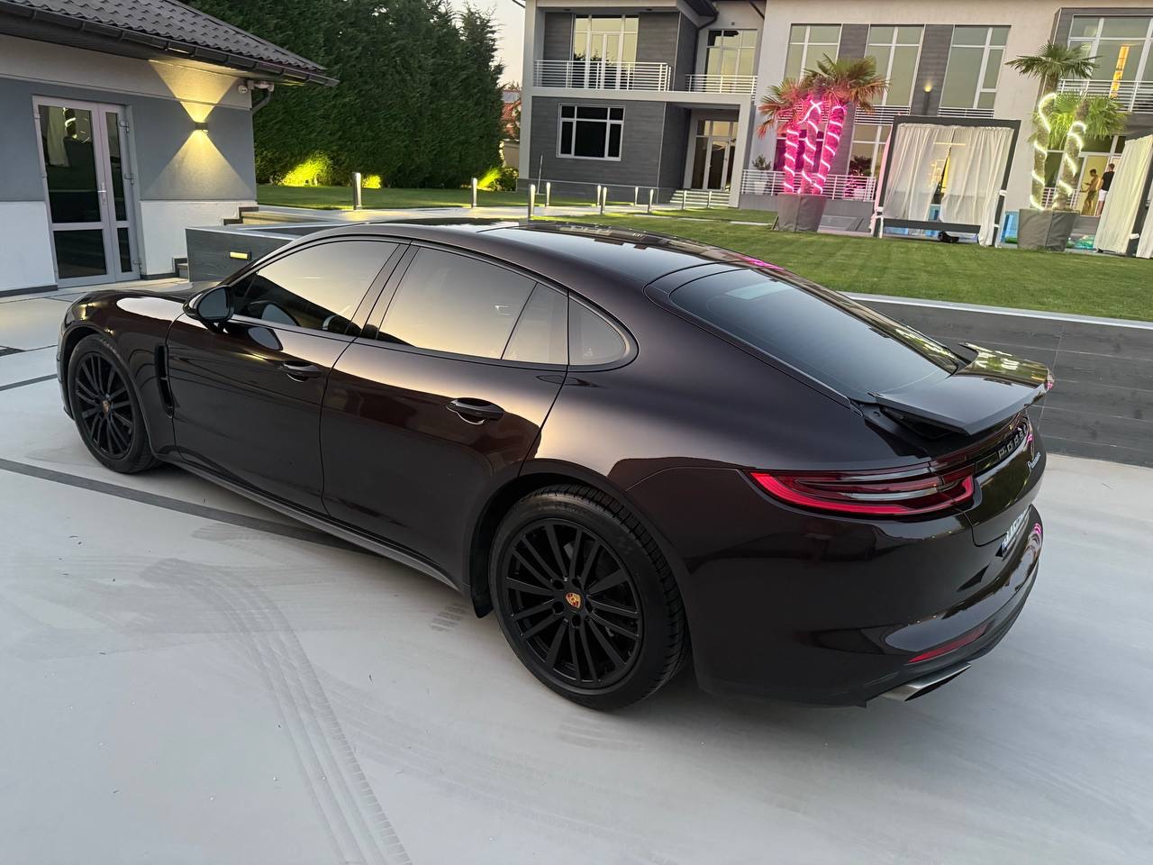 Porsche Panamera - фото 5