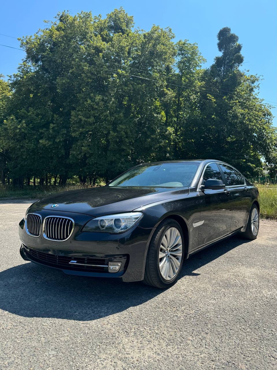 BMW 7 серії - фото 1