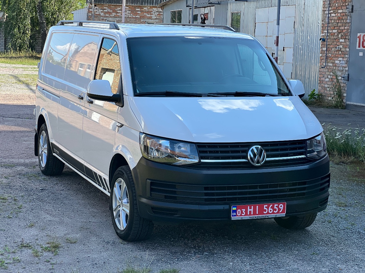 Volkswagen Transporter - фото 20