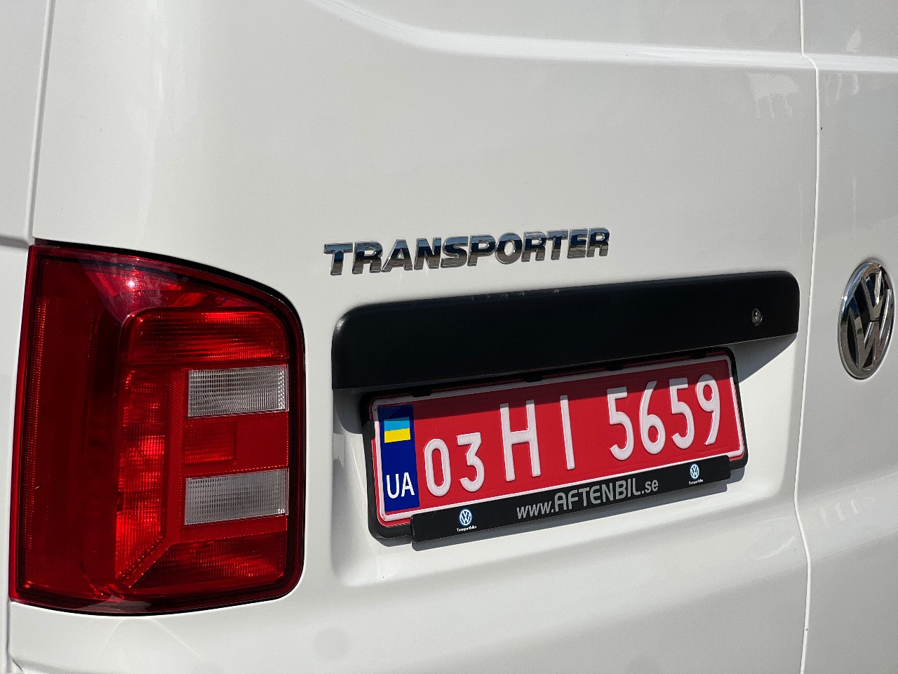 Volkswagen Transporter - фото 12