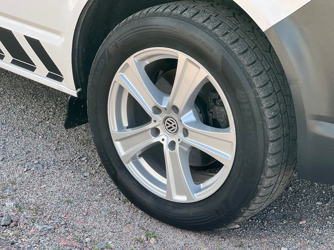 Volkswagen Transporter - фото 13