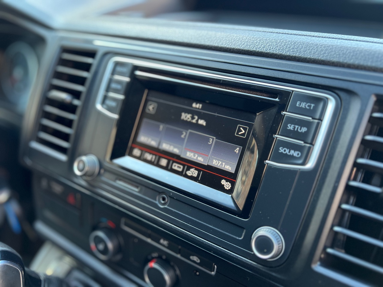 Volkswagen Transporter - фото 47