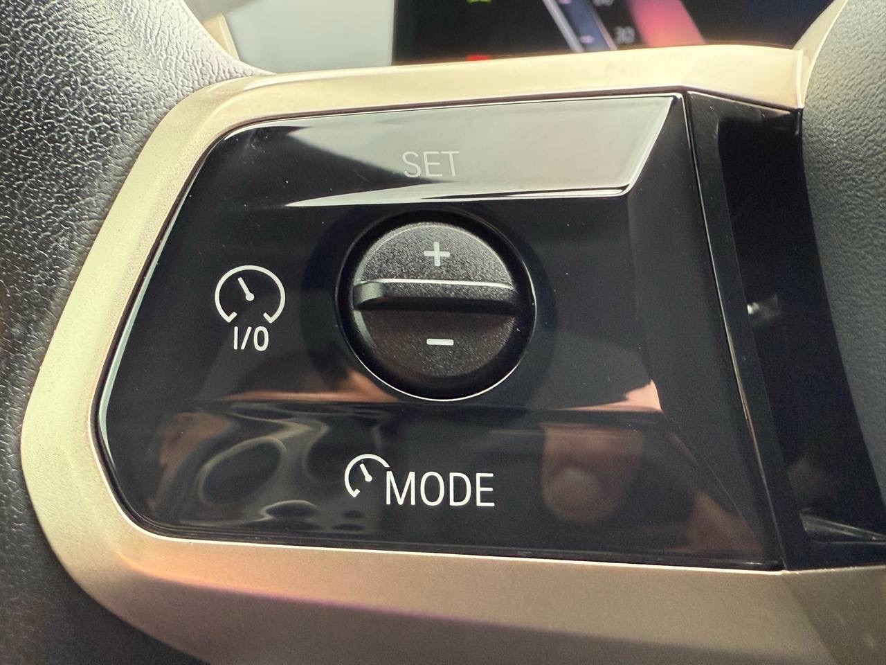 BMW iX - фото 38