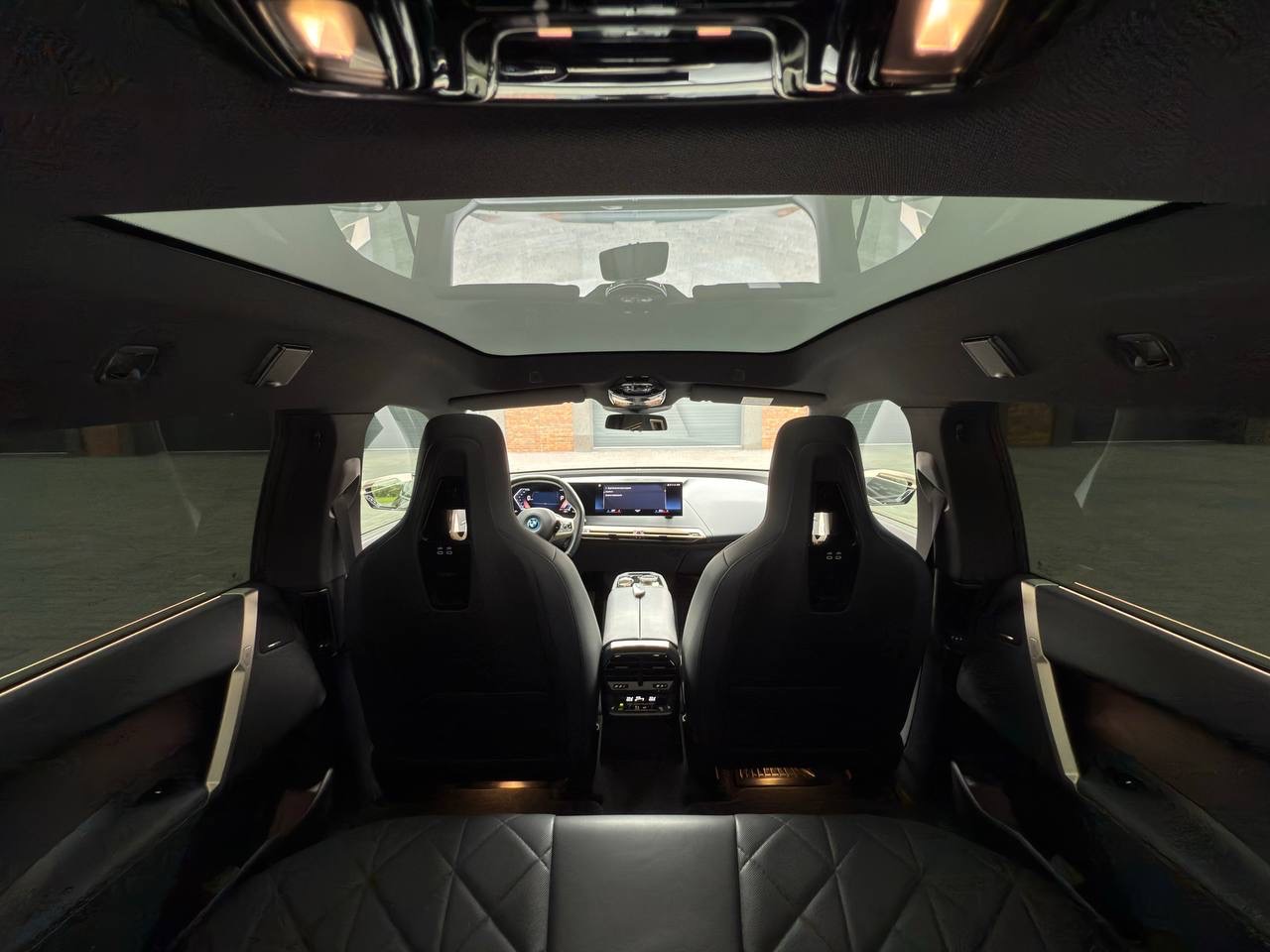BMW iX - фото 17