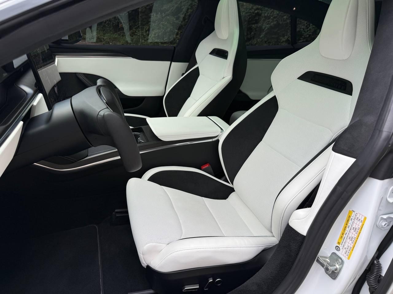 Tesla Model S - фото 3