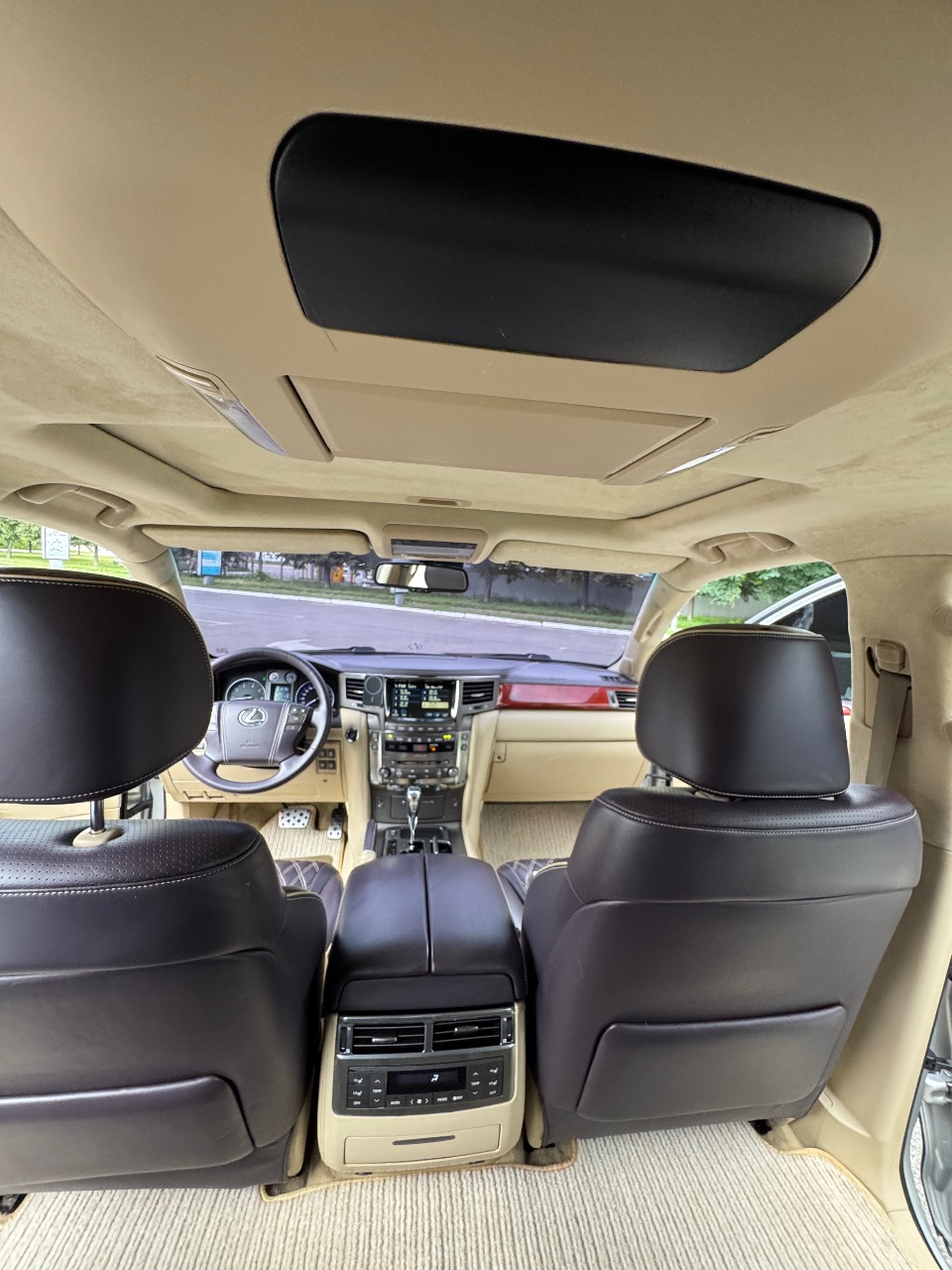 Lexus LX - фото 17