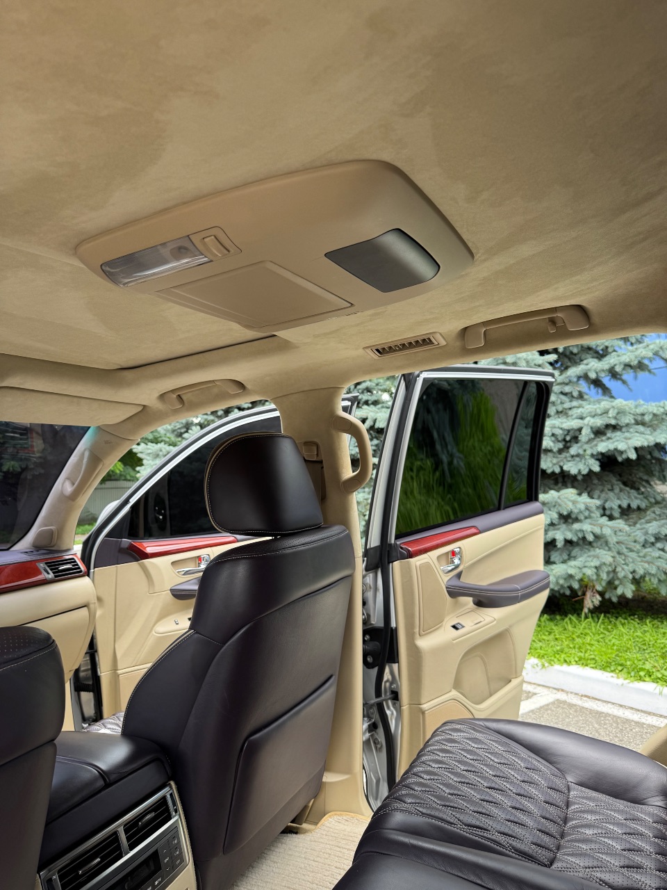 Lexus LX - фото 42