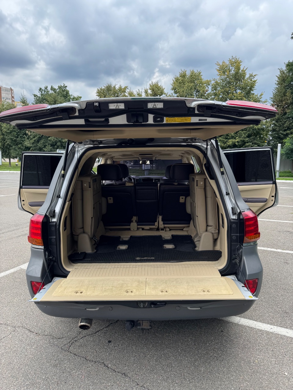 Lexus LX - фото 49