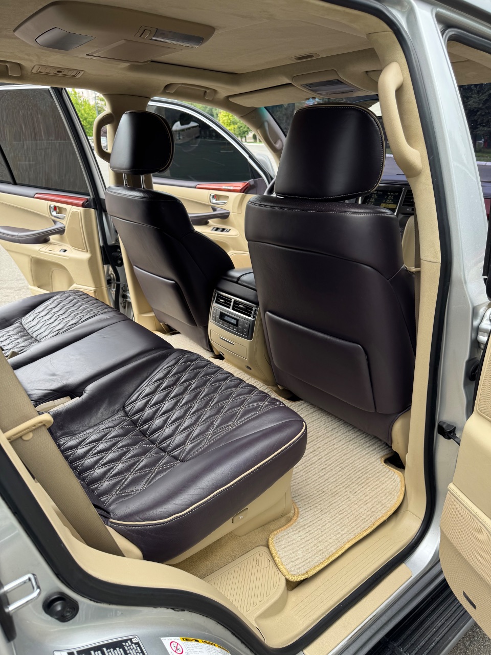 Lexus LX - фото 25