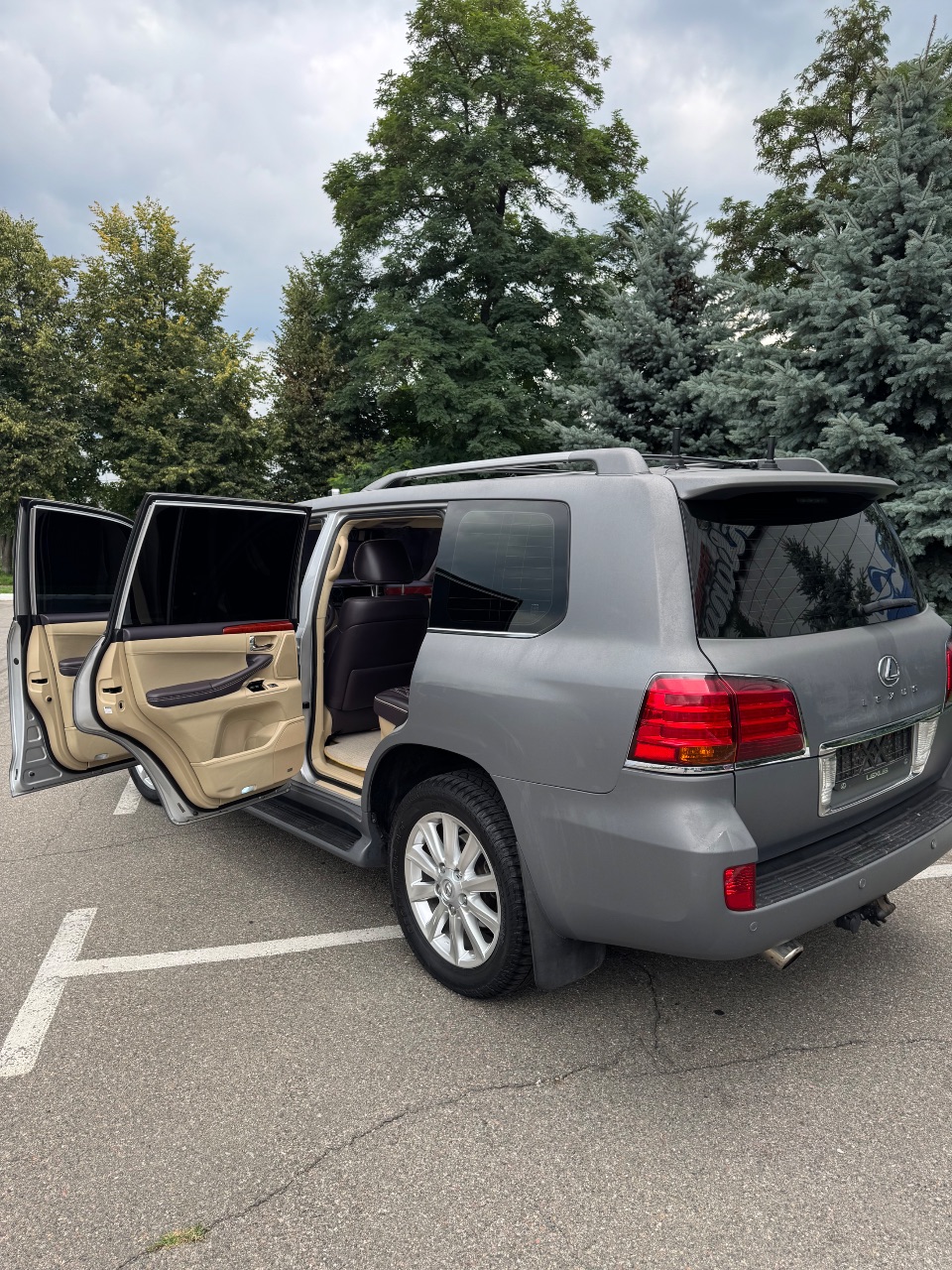 Lexus LX - фото 44