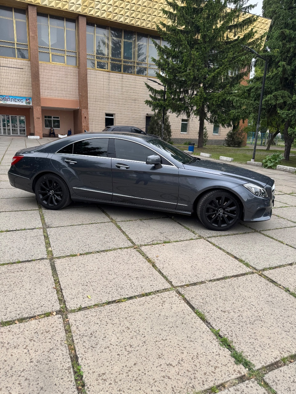Mercedes-Benz CLS - фото 8