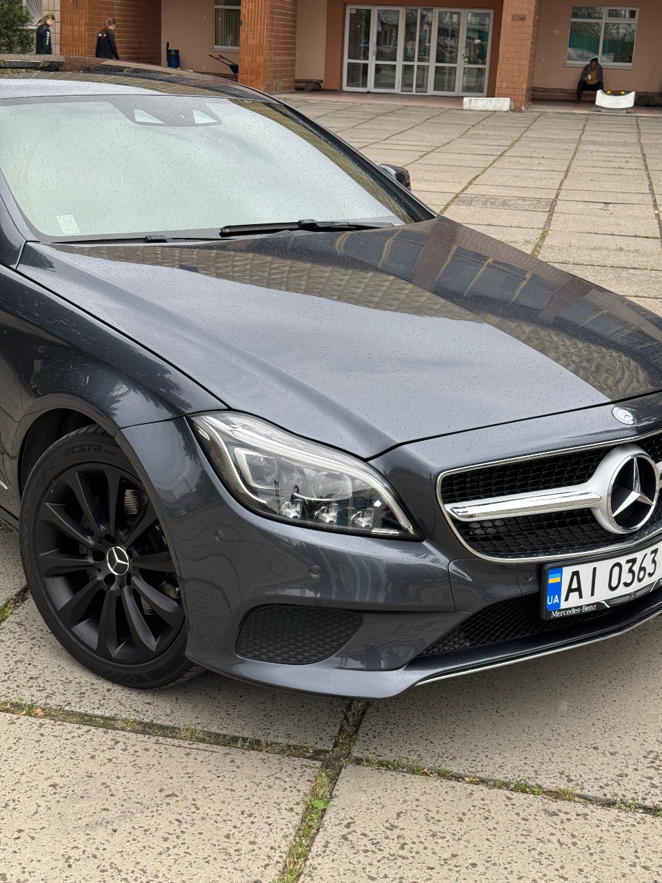 Mercedes-Benz CLS - фото 7