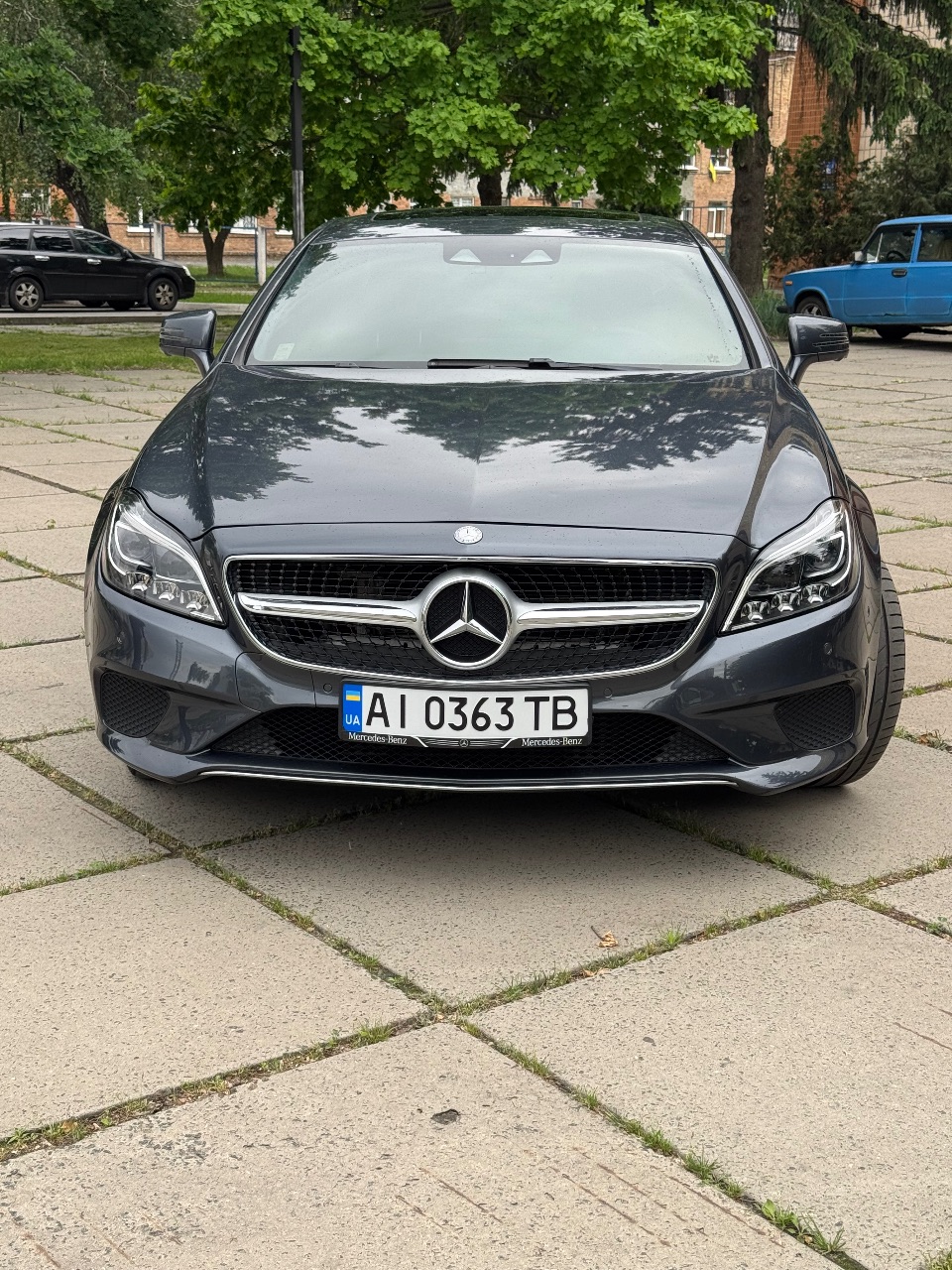 Mercedes-Benz CLS - фото 1
