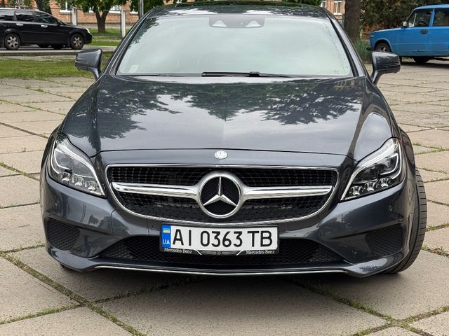 Mercedes-Benz CLS - фото 1