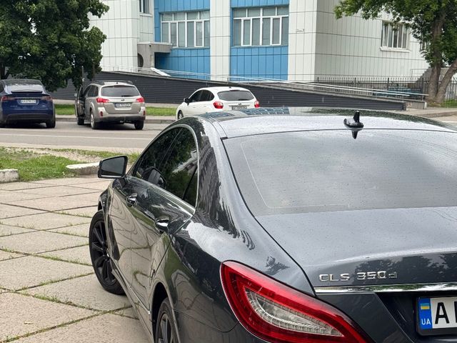Mercedes-Benz CLS - фото 5