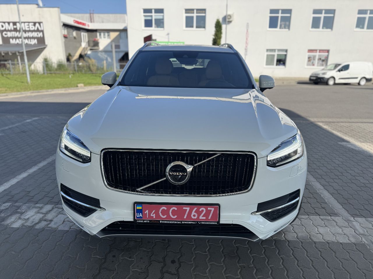 Volvo XC90 - фото 2