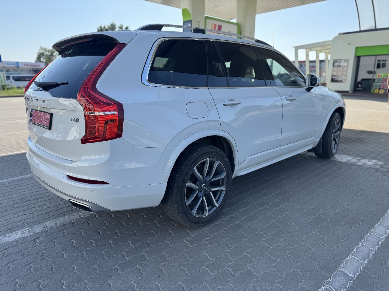 Volvo XC90 - фото 6