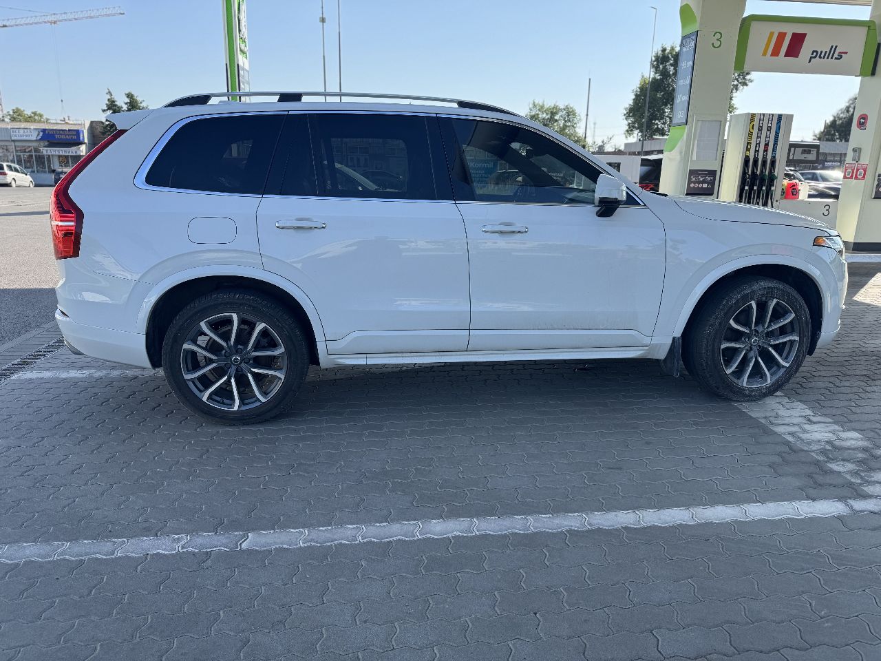Volvo XC90 - фото 7