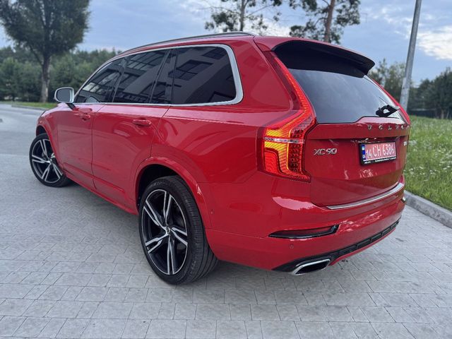 Volvo XC90 - фото 5