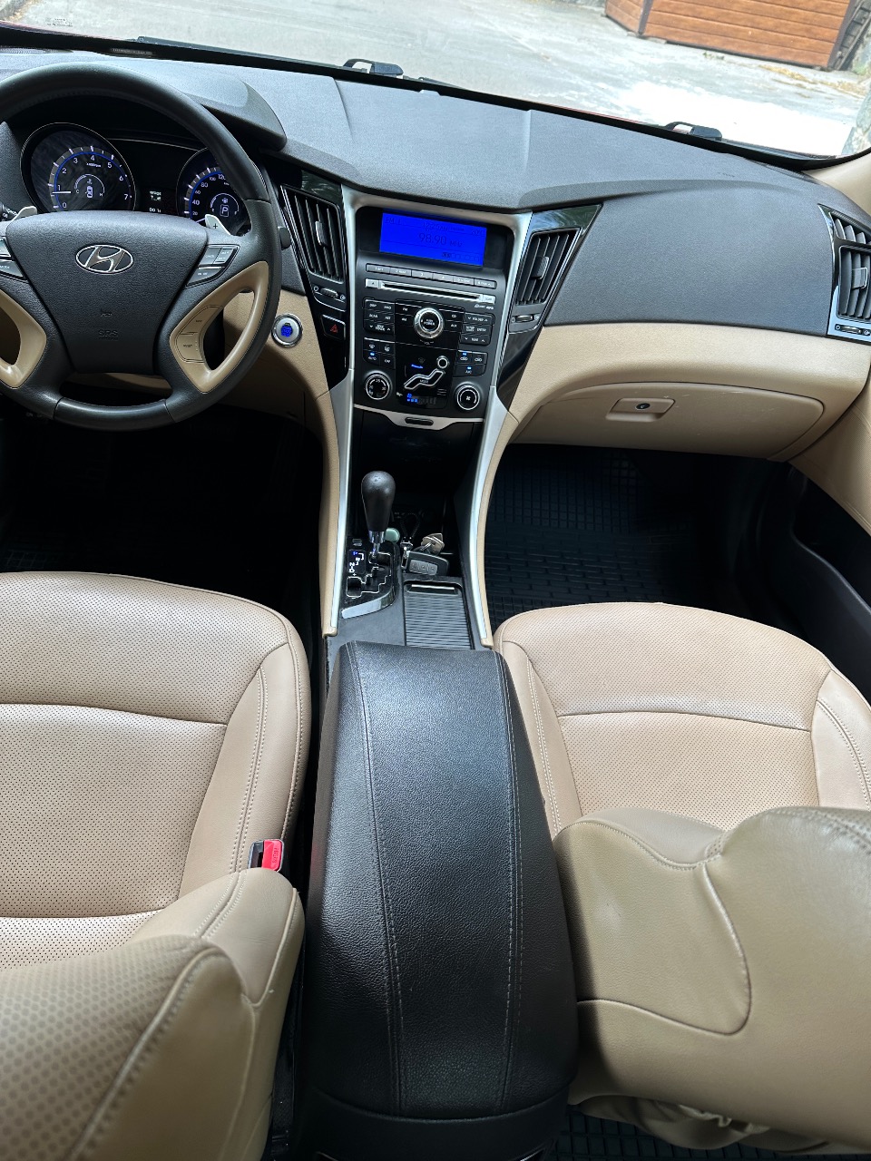 Hyundai Sonata - фото 16