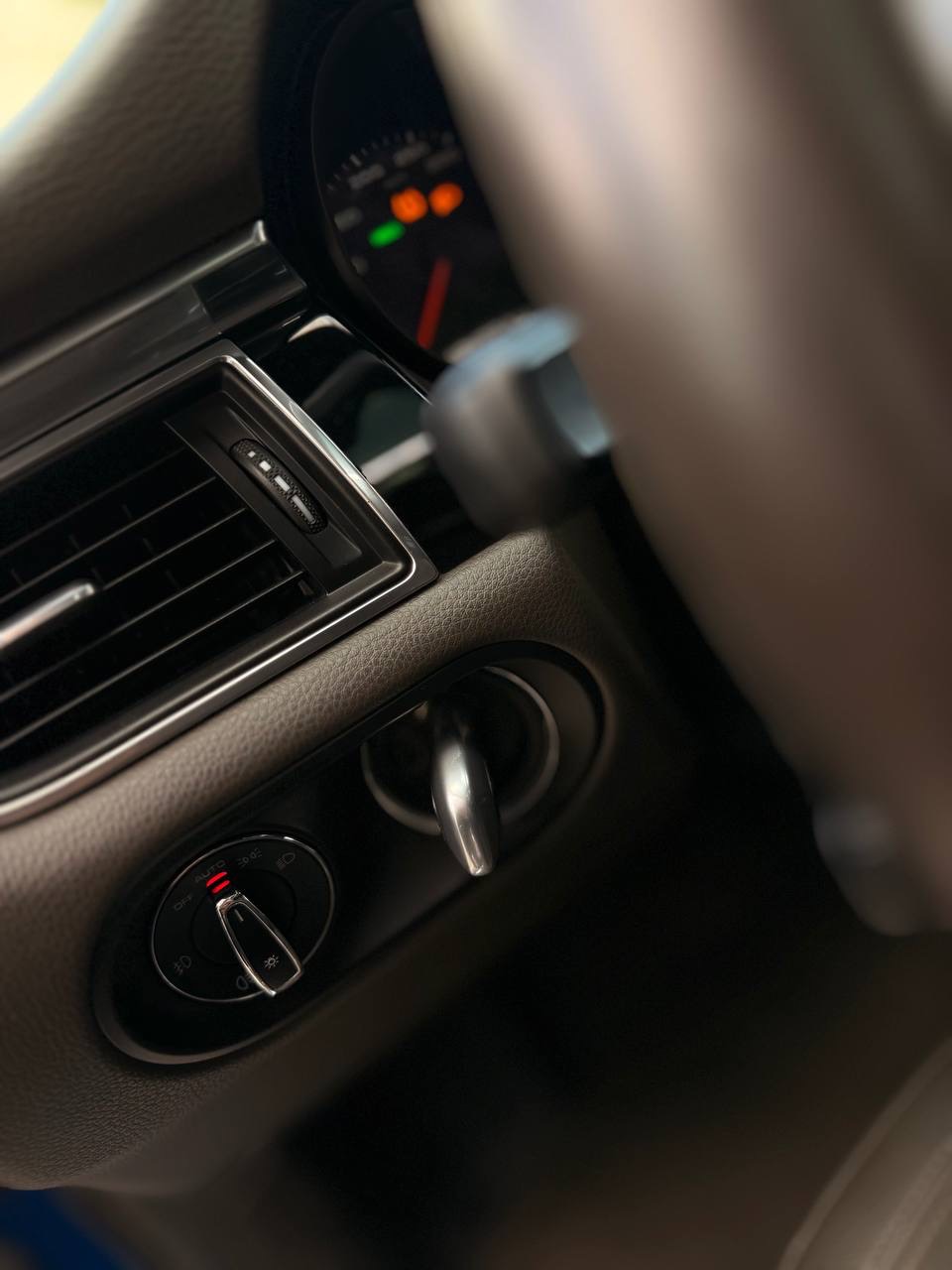 Porsche Macan - фото 8